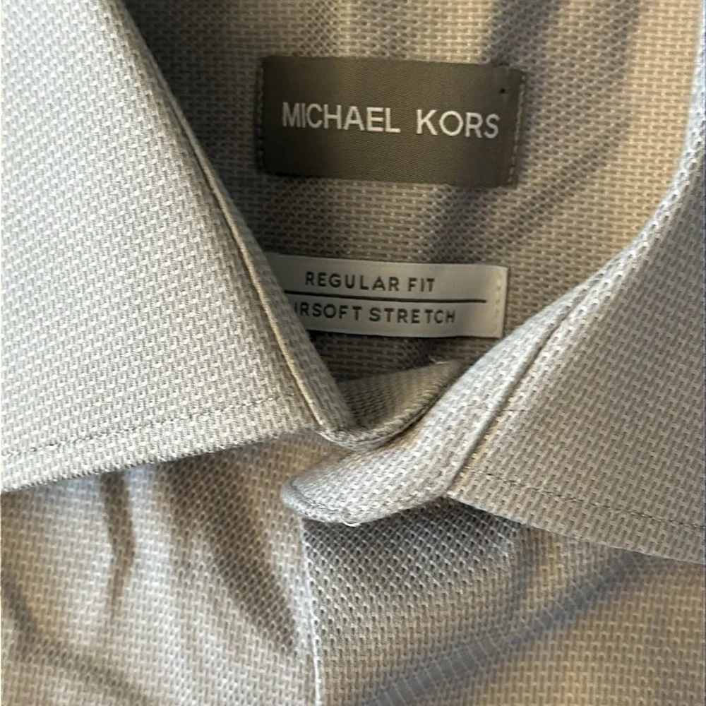 MICHAEL KORS ⭐️ regular fit airsoft stretch button down shirt - Picture 3 of 6